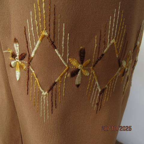 Boutique made ginger colour yellow-brown embroidered skirt size 36