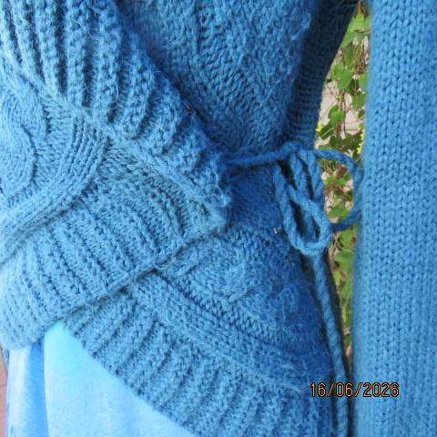 NURUM dark jade acrylic and polyamide knitted long sleeve fold-over cardigan size 36