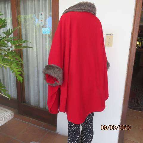 Judy's Pride Cherry Red Long Warm Top with Faux Fur Collar and Button Closure, Size 38-44
