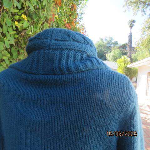 NURUM dark jade acrylic and polyamide knitted long sleeve fold-over cardigan size 36