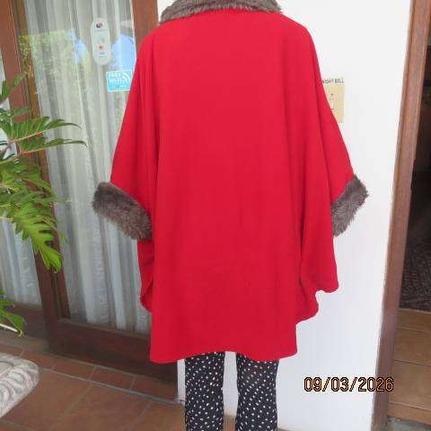Judy's Pride Cherry Red Long Warm Top with Faux Fur Collar and Button Closure, Size 38-44