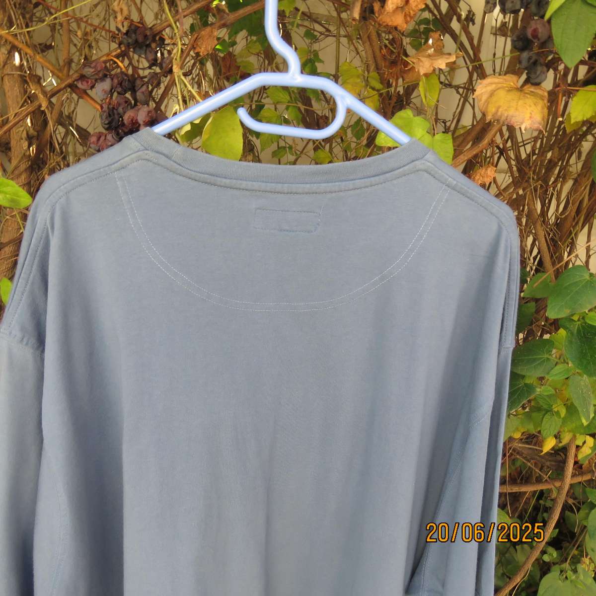 JEEP original Columbia blue short sleeve T shirt size 3XL. As new