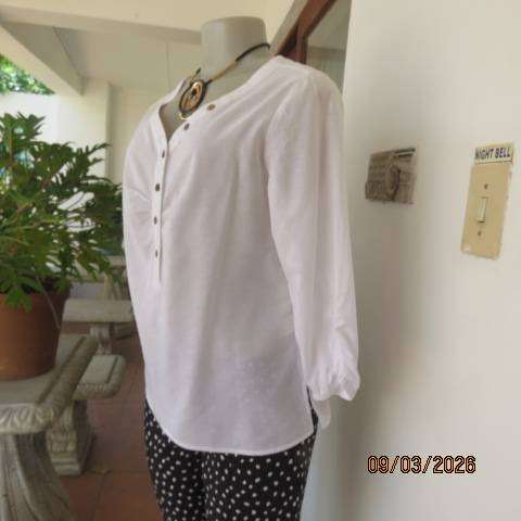 white 100% cotton slip-over top with V banded neckline, size 34