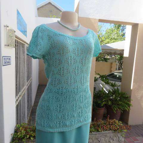 MASSUMI aqua colour acrylic-cotton lace stitch knit short sleeve top. Size 36-38