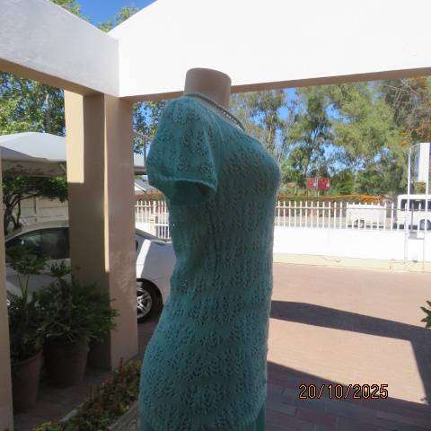 MASSUMI aqua colour acrylic-cotton lace stitch knit short sleeve top. Size 36-38