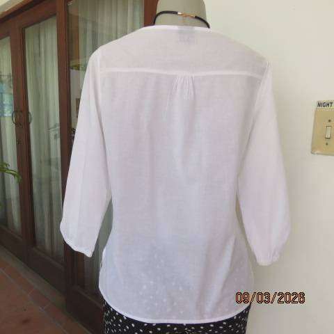 white 100% cotton slip-over top with V banded neckline, size 34
