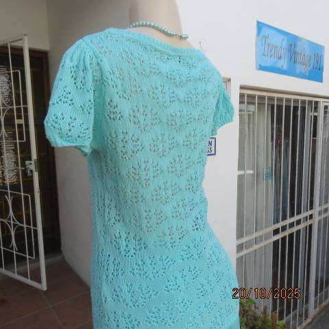 MASSUMI aqua colour acrylic-cotton lace stitch knit short sleeve top. Size 36-38