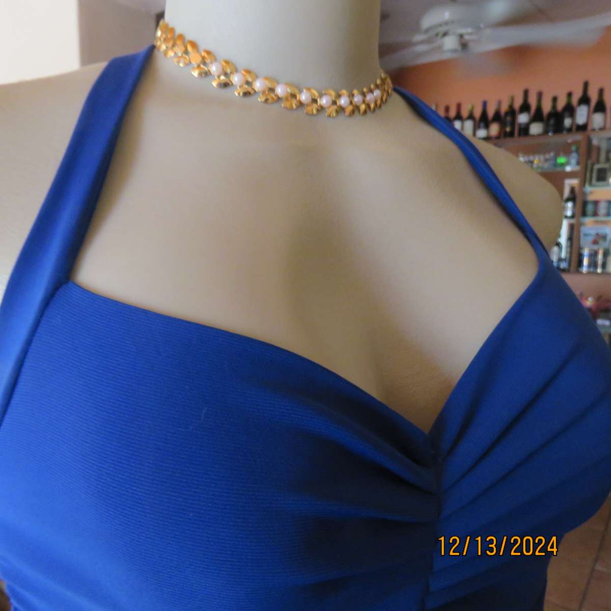 Stunning royal blue stretch polyester bodycon halter neck evening dress.Vertical elasticated.Size 34