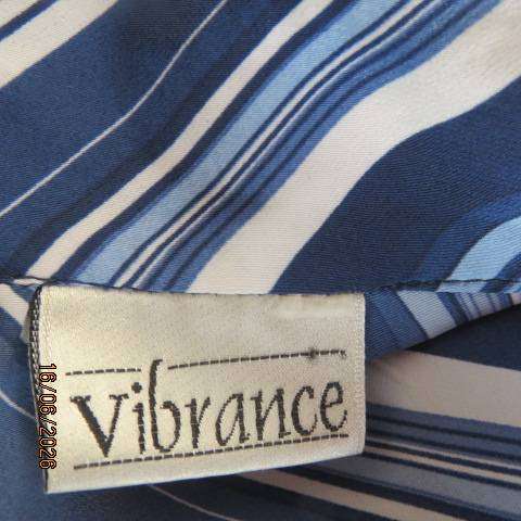VIBRANCE navy blue and white diagonal striped silky polyester button-down top, size 40