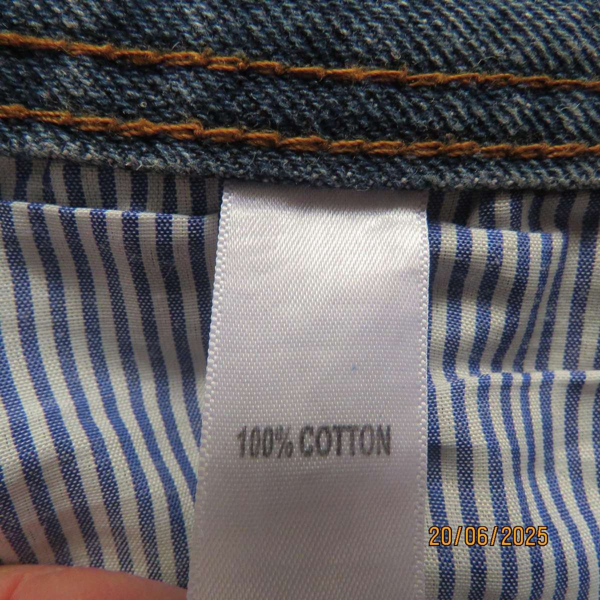 EXACT men's blue denim straight leg jeans size 32. 100% cotton.