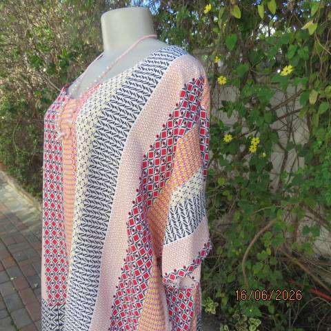 Vertical graphic printed slip-over top in 100% rayon - Red, Black, Yellow & Orange, Size 42