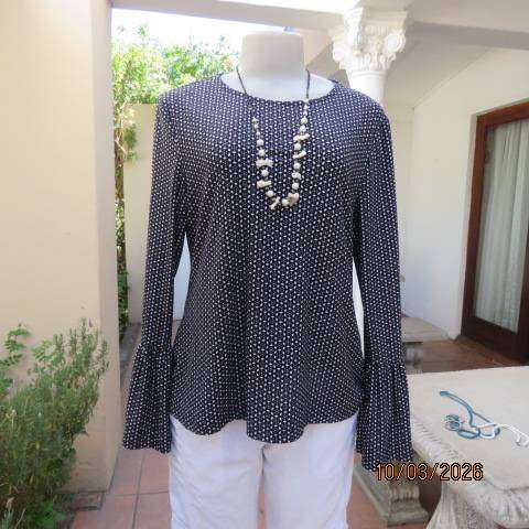 RAGE black and white print soft polyester stretch long sleeve top size 38