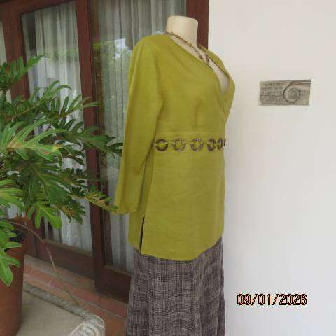 JUDY'S PRIDE yellowgreen linen-cotton blend foldover bust top in size 36