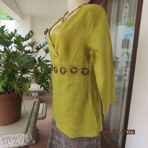 JUDY'S PRIDE yellowgreen linen-cotton blend foldover bust top in size 36