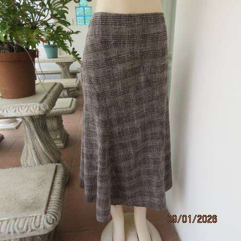 ANKA brown-beige textured polyester check uniquely paneled skirt size 40