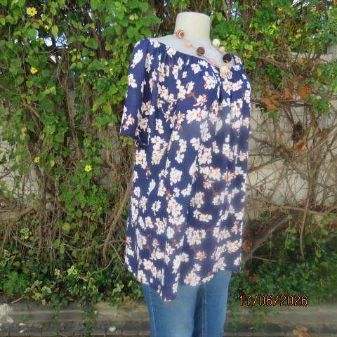 Navy viscose loose short raglan sleeve top with white flowers and elasticated neckline size 42