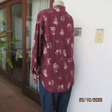 CHEROKEE maroon 100% cotton long sleeve top with crimson-blue flowers. Size 40