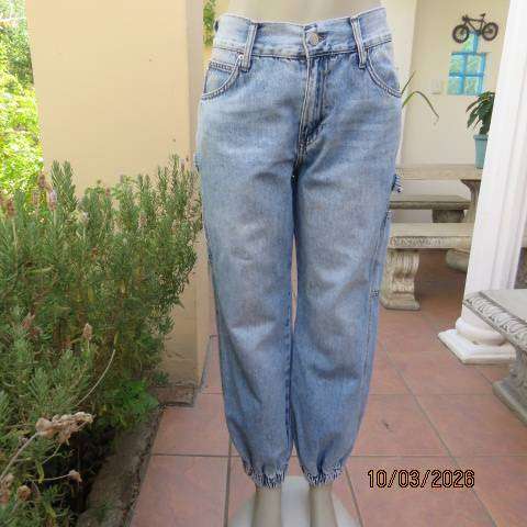GLORIA blue denim jeans women size 36 with elastic leg cuffs and multiple pockets