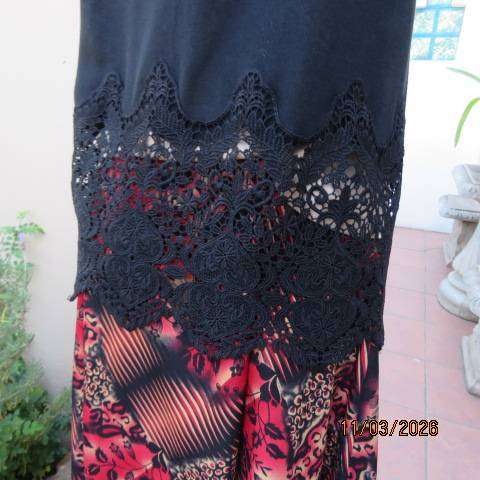 DANNIER black polycotton knit open hanging short sleeve cover-up with lace border, size 38