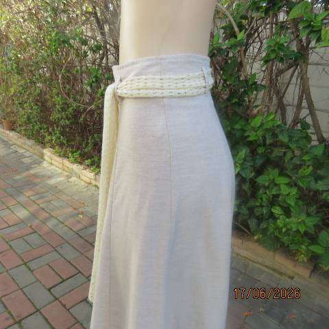 Woolworths beige linen-polyester viscose ankle-length skirt with back zip, size 34