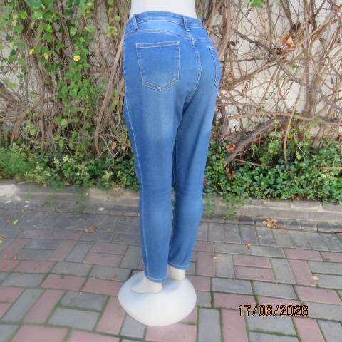 REAL Denim blue stretch polycotton skinny leg jeans size 40