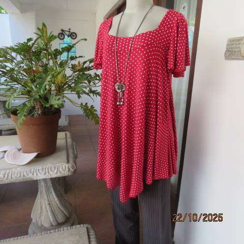 BOZZ red with white polkadots wide cut bell sleeve stretch top size 38