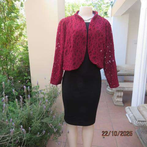 JUDY'S Pride dark red bolero style opaque stretch polyester long sleeve jacket. Size 40