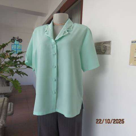 SHIGE mint green short sleeve silky polyester top with richly embroidered collar. Size 42