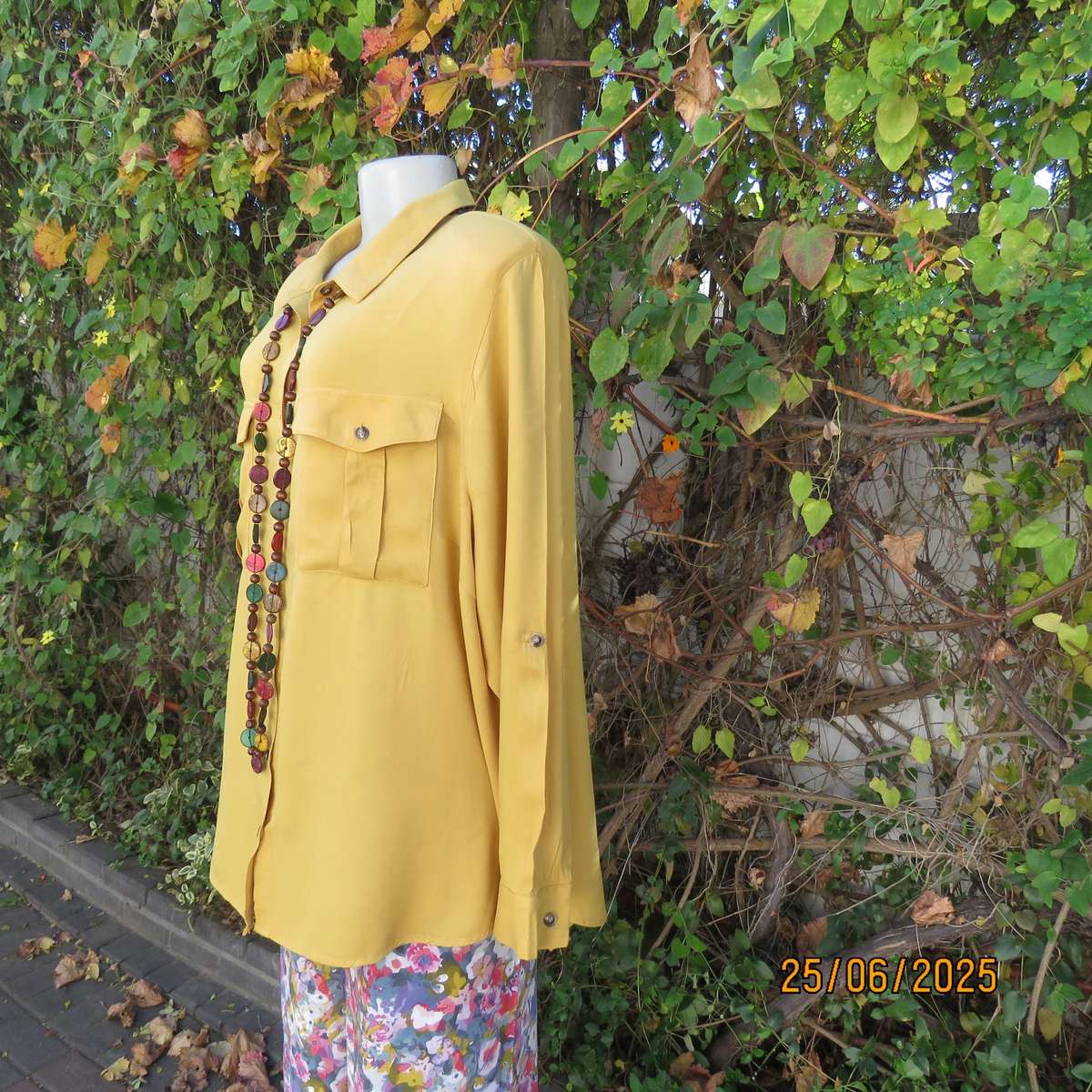 Mustard colour long sleeve soft viscose shirt. Yoked back with pleat. 2 front pockets. Size 46