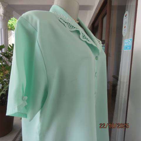 SHIGE mint green short sleeve silky polyester top with richly embroidered collar. Size 42