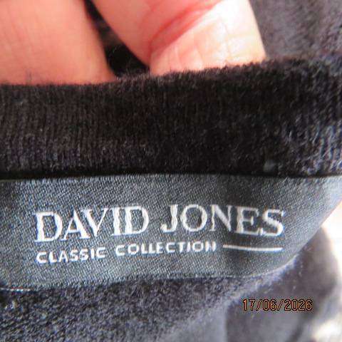DAVID JONES black viscose-nylon knitted stretch slip-over long sleeve jumper, size 40