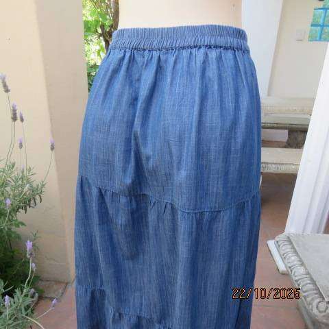 WOOLWORTHS blue light weight denim tiered skirt with elastic waist back. Size 40