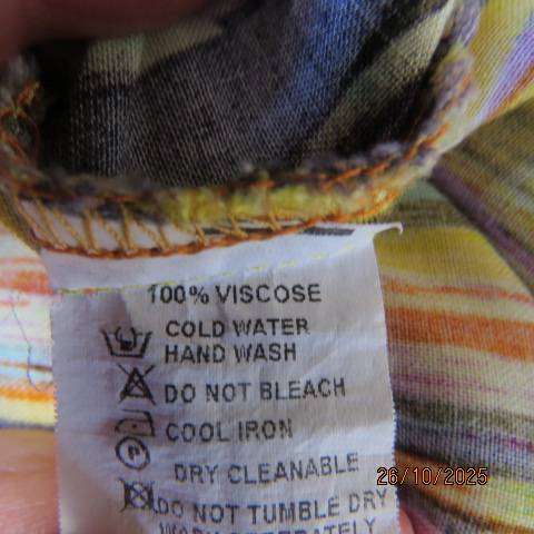 RED colourful vertically patterned long high-low sleeveless top in viscose size 32