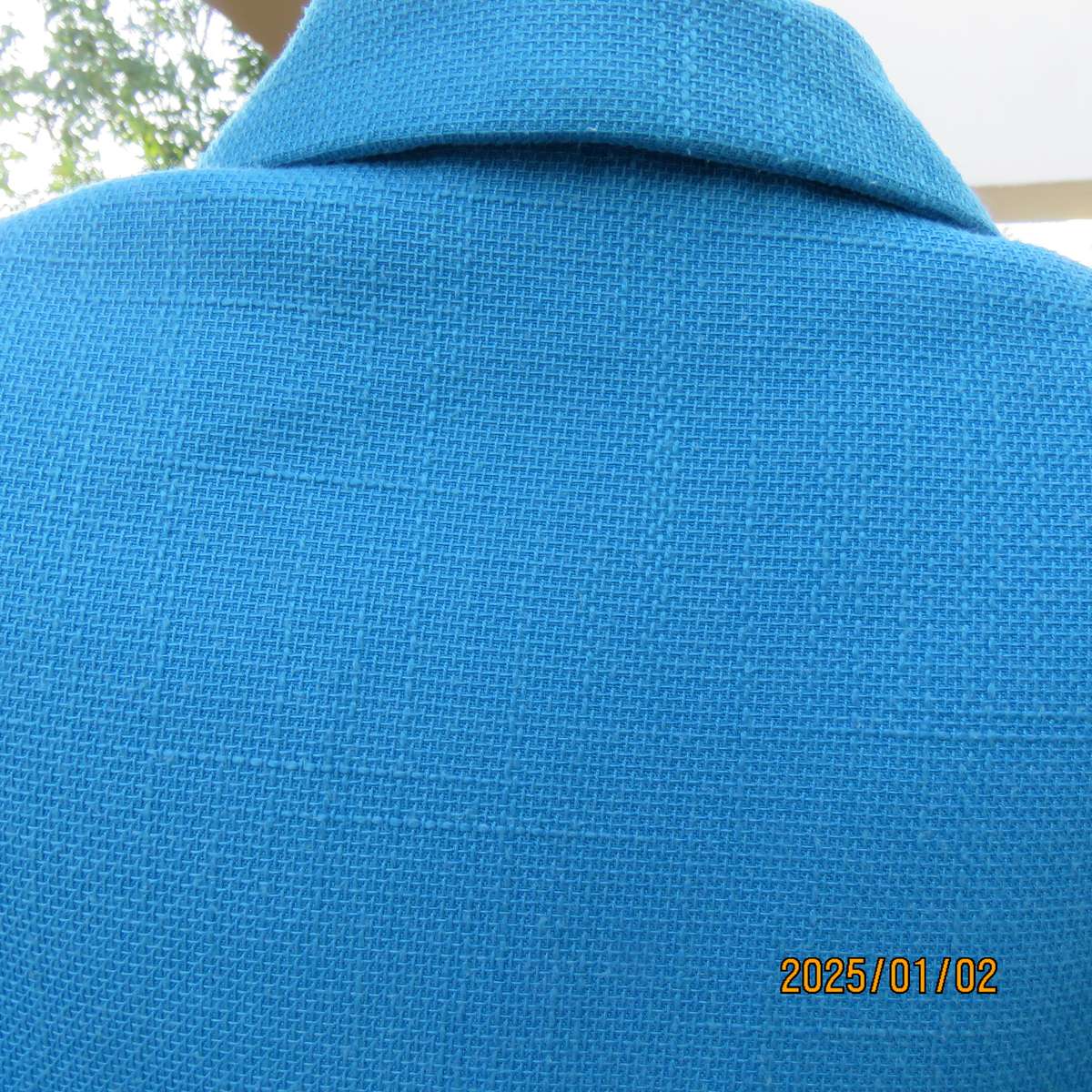 Tailored TOPICS sapphire blue 2 pc skirt suit.Short sleeve jacket. size 36.Long skirt size 38.As new