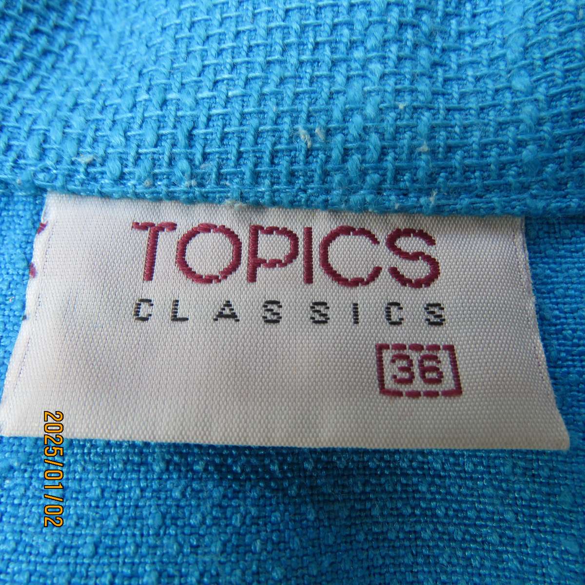 Tailored TOPICS sapphire blue 2 pc skirt suit.Short sleeve jacket. size 36.Long skirt size 38.As new