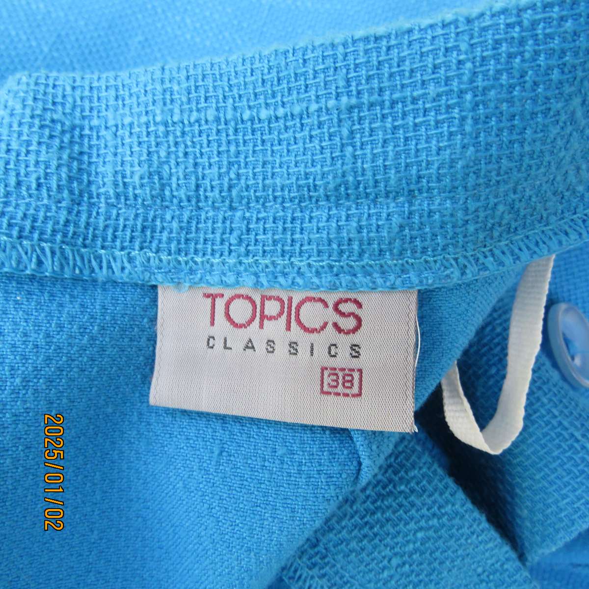 Tailored TOPICS sapphire blue 2 pc skirt suit.Short sleeve jacket. size 36.Long skirt size 38.As new