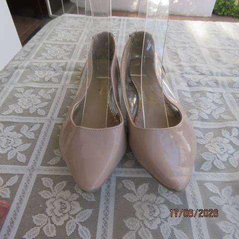 CLN beige patent leather look flat shoes from Philippines, size 8, partly see-through sides