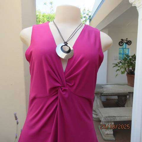 Magenta pink long top with ruched V front. Asymmetrical seamline.Size 36