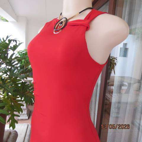 Red maxi evening dress in stretch polyester with elastic side detail, size 30-32