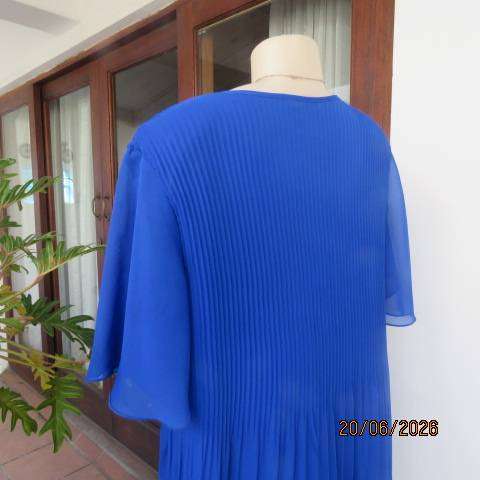 MILADYS royal blue permanent pleated slip-over sheer polyester fully lined dress size 42-44