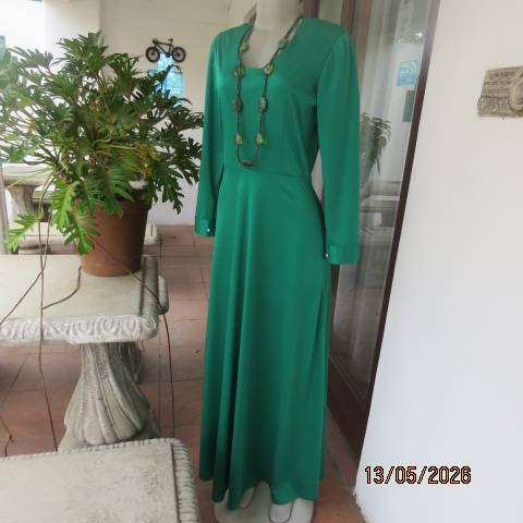 Forrest green long sleeve maxi dress in stretch polyester, size 34