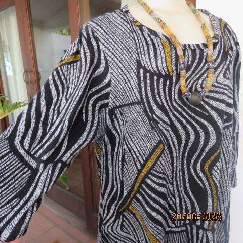 Judy's Pride warm poly-viscose geometric print stretch slip-over dress size 44