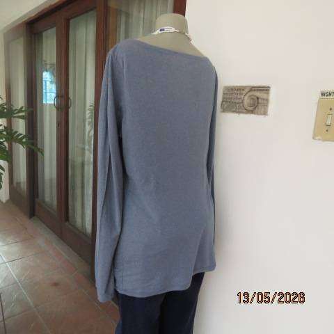Real Basics soft steel blue long sleeve casual slip over top in stretch polyester, size 38-40