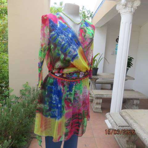 Colorful textured sheer polyester top with fold-over bust and gathered waist - Size 38