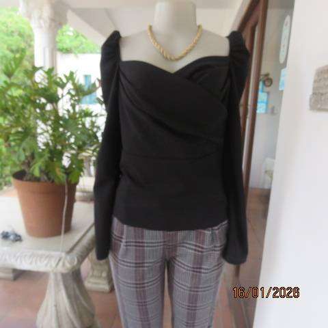 SHEIN long sleeve black stretch polyester long sleeve top with elastic shoulders. Size 34-36