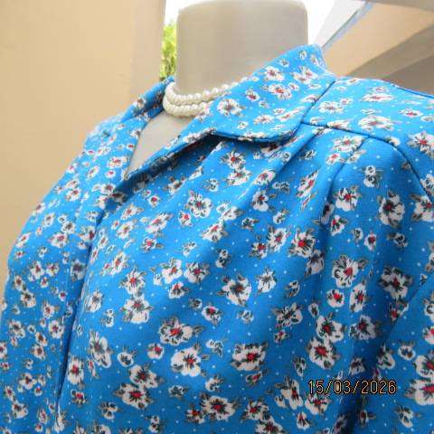 Jade blue long sleeve polyester slip over dress with floral print, size 42