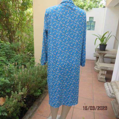 Jade blue long sleeve polyester slip over dress with floral print, size 42