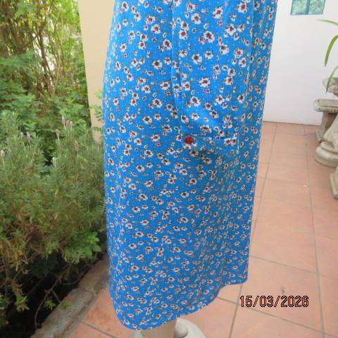 Jade blue long sleeve polyester slip over dress with floral print, size 42