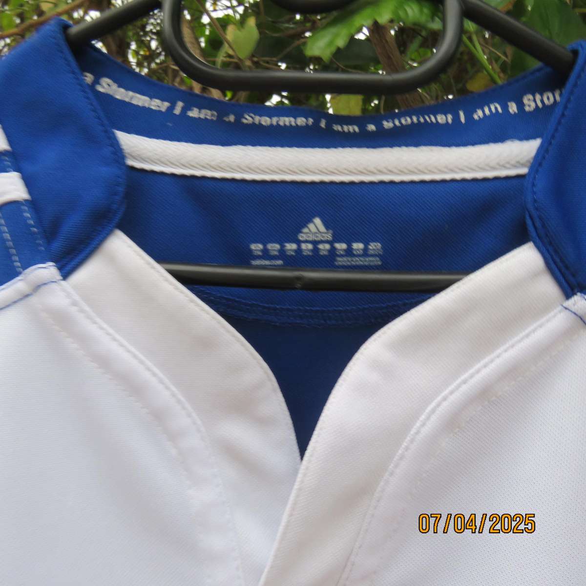 ADIDAS Stormers rugby top DHL in thick polyester stretch. Size XXL.