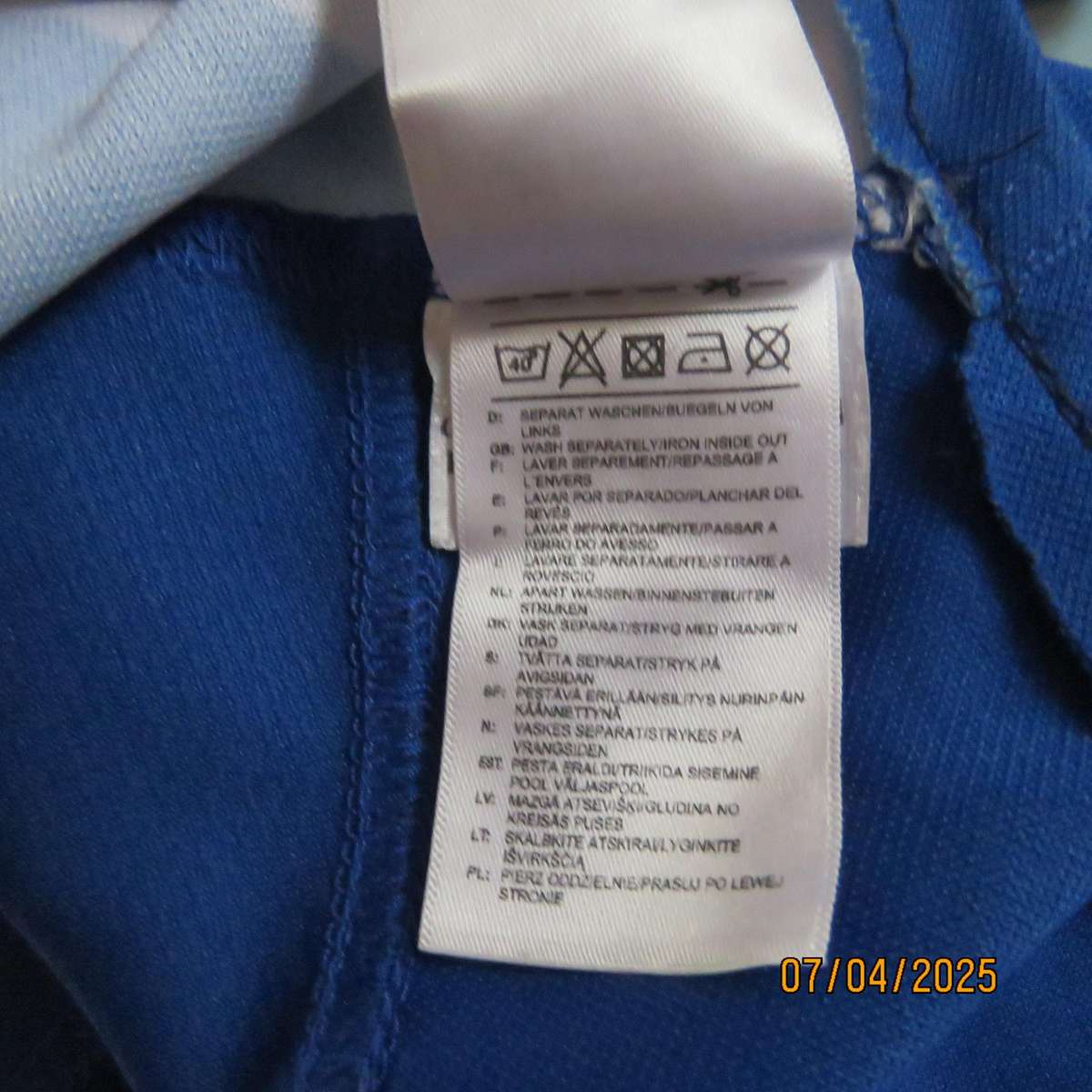 ADIDAS Stormers rugby top DHL in thick polyester stretch. Size XXL.